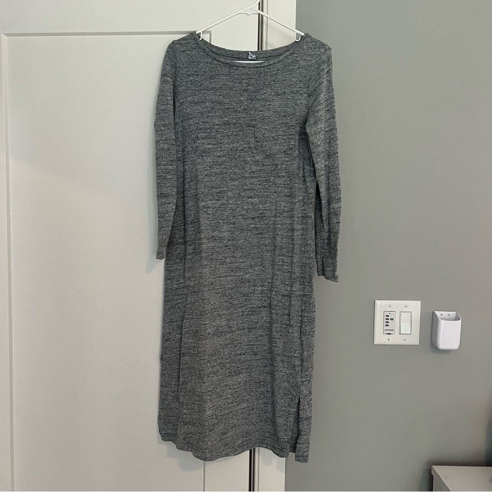Old Navy Heather Gray Long Sleeve Dress